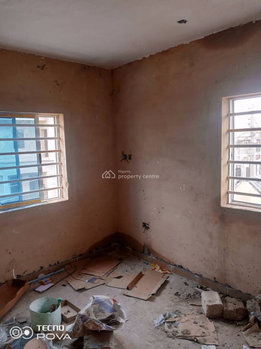 Newly Built Mini Flat, Shaki Cresent, Surulere, Lagos, Mini Flat (room and Parlour) for Rent