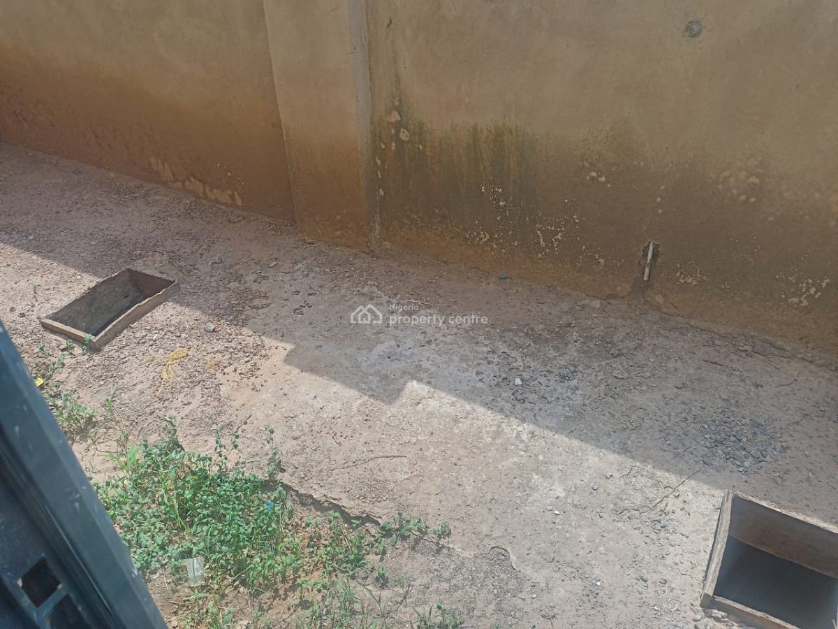 4 Bedroom Terrace Duplex in a Promising Location, Wumba, Abuja, Terraced Duplex for Sale