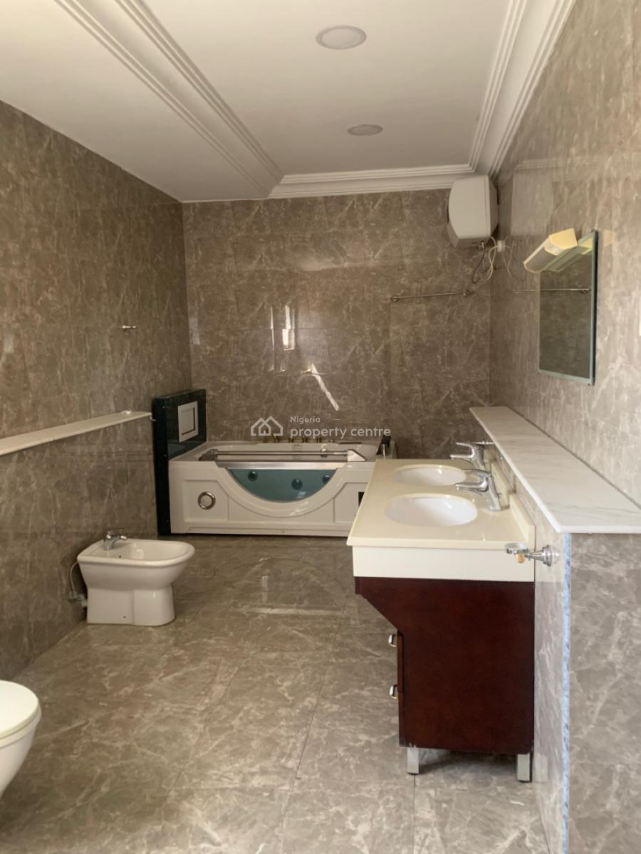 Diplomat 3 Bedrooms Terraced Duplex with Bq, Rin Street, Maitama District, Abuja, Terraced Duplex for Rent