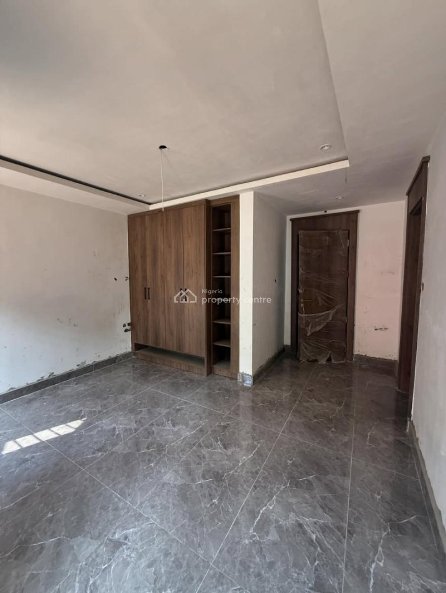 Spacious 6 Units of Luxury 3-bedroom Apartments, Wuse, Abuja, Flat / Apartment for Sale