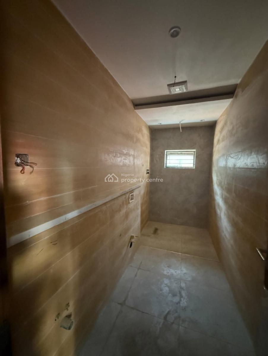 Spacious 6 Units of Luxury 3-bedroom Apartments, Wuse, Abuja, Flat / Apartment for Sale