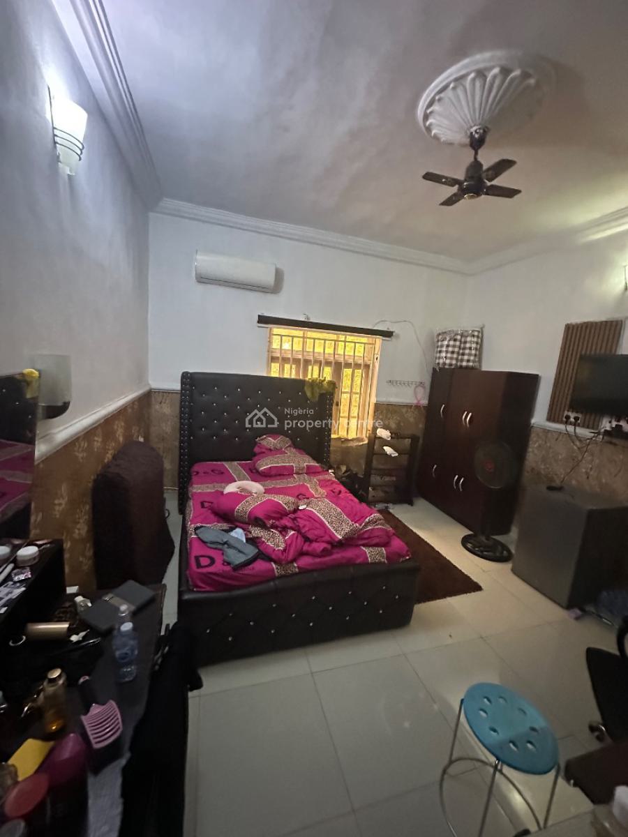 a Standard and Spacious Room Self Contain Apartment in a Decent Compound, 3rd Avenue, Gwarinpa, Abuja, Self Contain (single Rooms) for Rent
