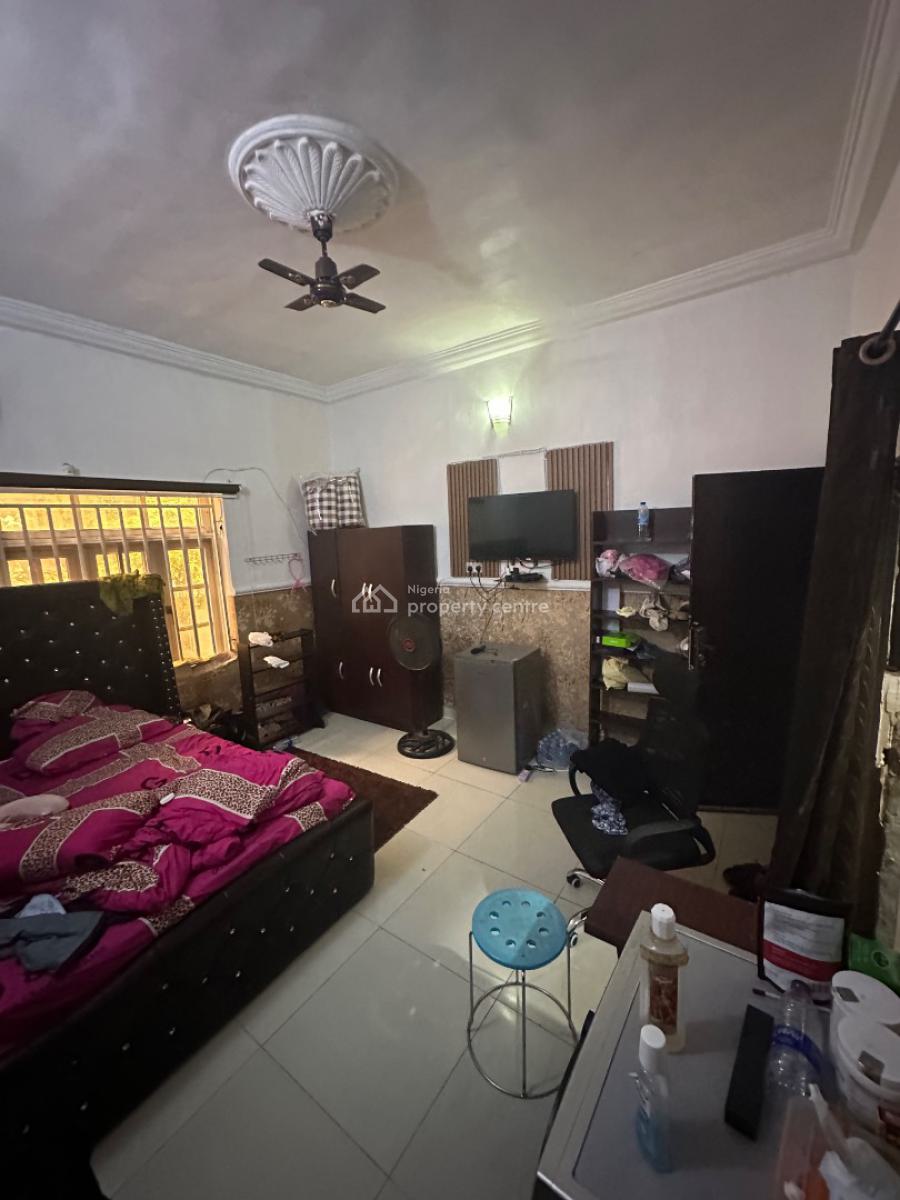 a Standard and Spacious Room Self Contain Apartment in a Decent Compound, 3rd Avenue, Gwarinpa, Abuja, Self Contain (single Rooms) for Rent