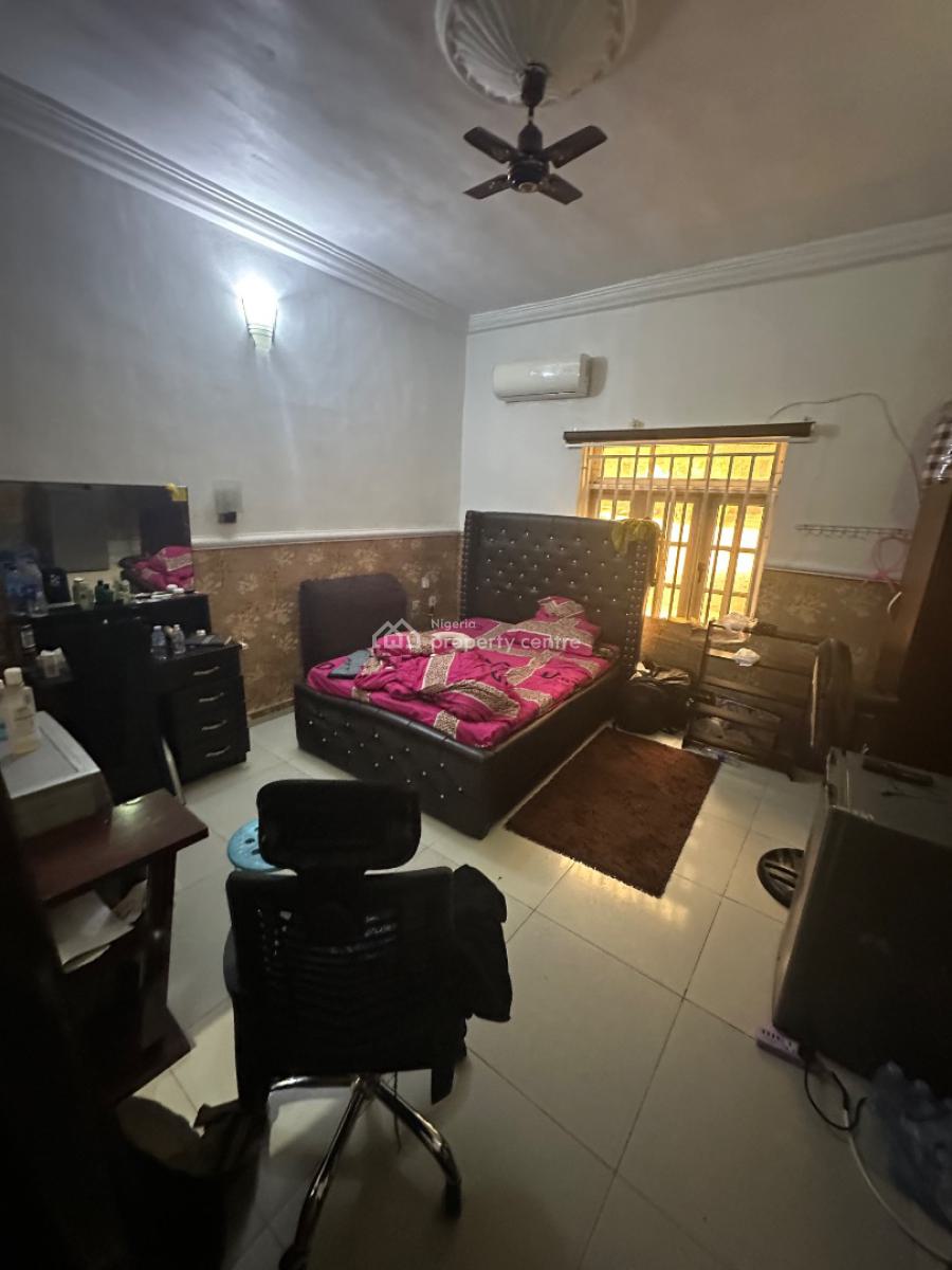 a Standard and Spacious Room Self Contain Apartment in a Decent Compound, 3rd Avenue, Gwarinpa, Abuja, Self Contain (single Rooms) for Rent