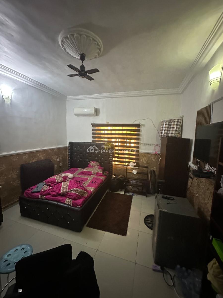 a Standard and Spacious Room Self Contain Apartment in a Decent Compound, 3rd Avenue, Gwarinpa, Abuja, Self Contain (single Rooms) for Rent