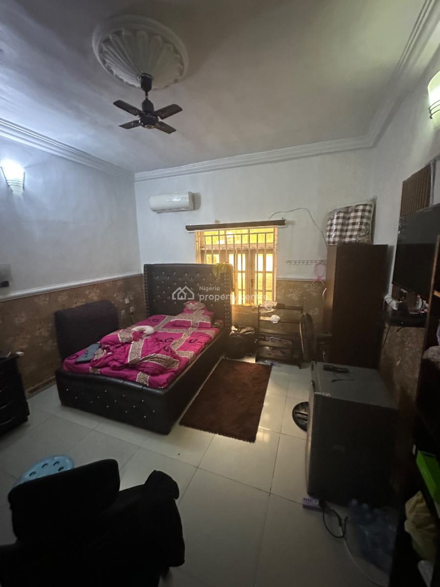 a Standard and Spacious Room Self Contain Apartment in a Decent Compound, 3rd Avenue, Gwarinpa, Abuja, Self Contain (single Rooms) for Rent