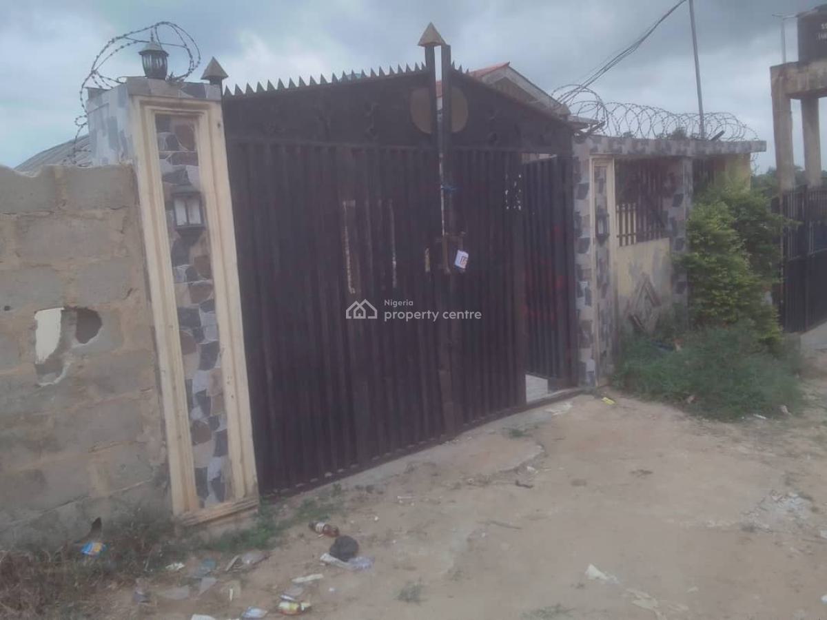 Roomself Contain, Harmony Estate Igbo-olomu Community Off Owutu Ishawo Road Via Agric, Isawo, Ikorodu, Lagos, Self Contain (single Rooms) for Rent