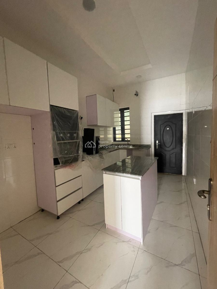 Modern Comfort Meets Prime Location 4-bedroom Semi-detached with Bq, Ikota, Lekki, Lagos, Semi-detached Duplex for Sale