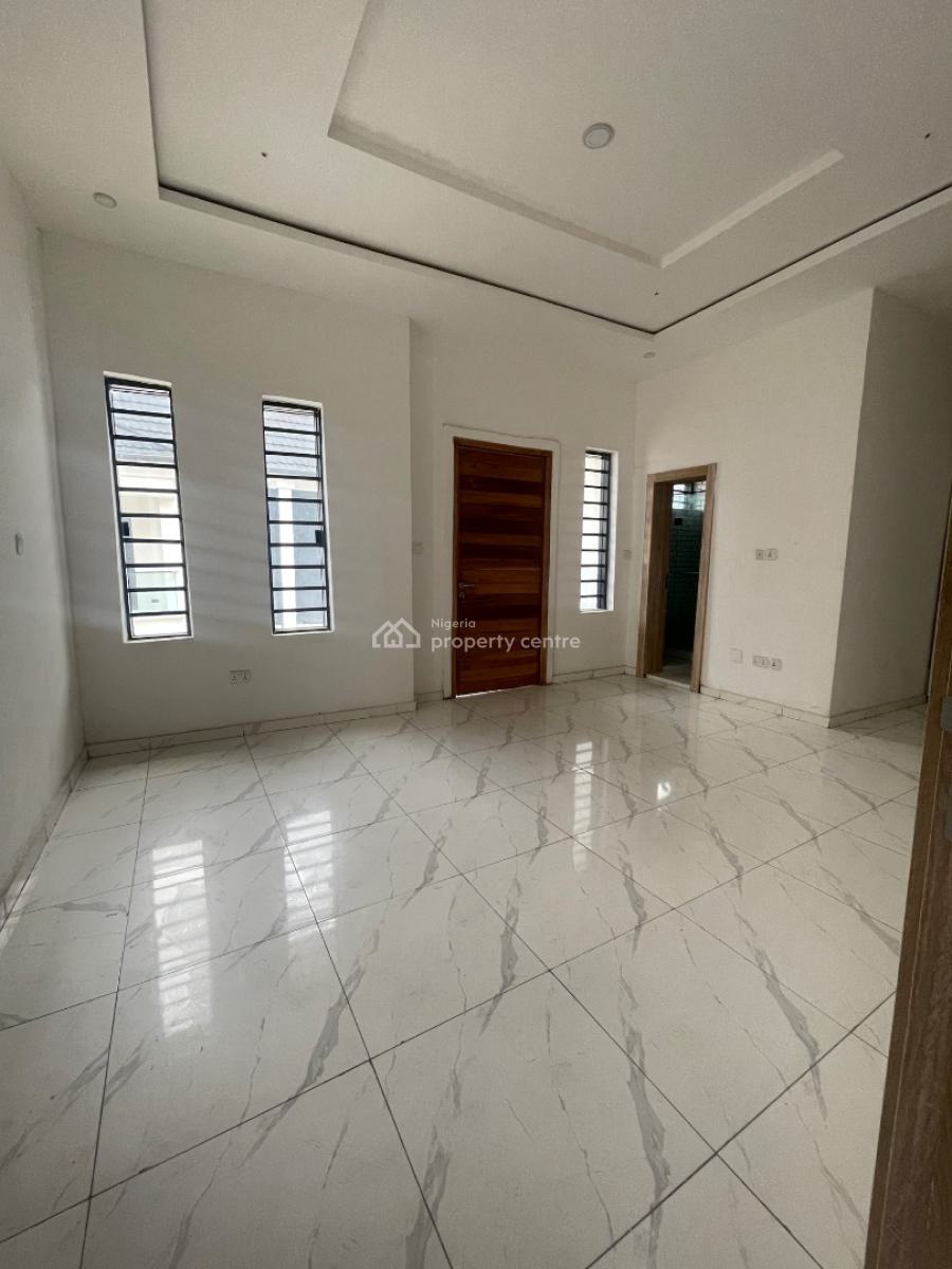 Modern Comfort Meets Prime Location 4-bedroom Semi-detached with Bq, Ikota, Lekki, Lagos, Semi-detached Duplex for Sale