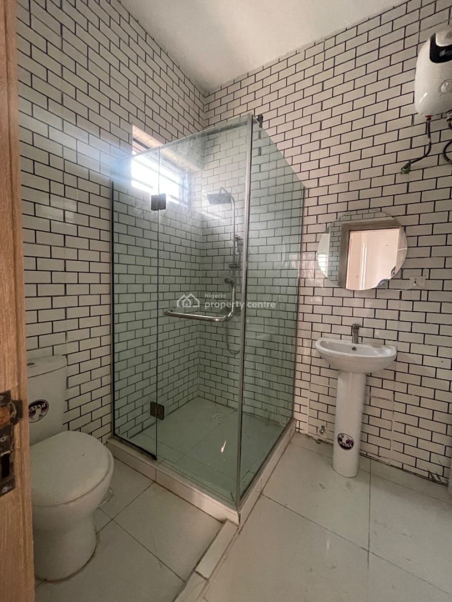Modern Comfort Meets Prime Location 4-bedroom Semi-detached with Bq, Ikota, Lekki, Lagos, Semi-detached Duplex for Sale