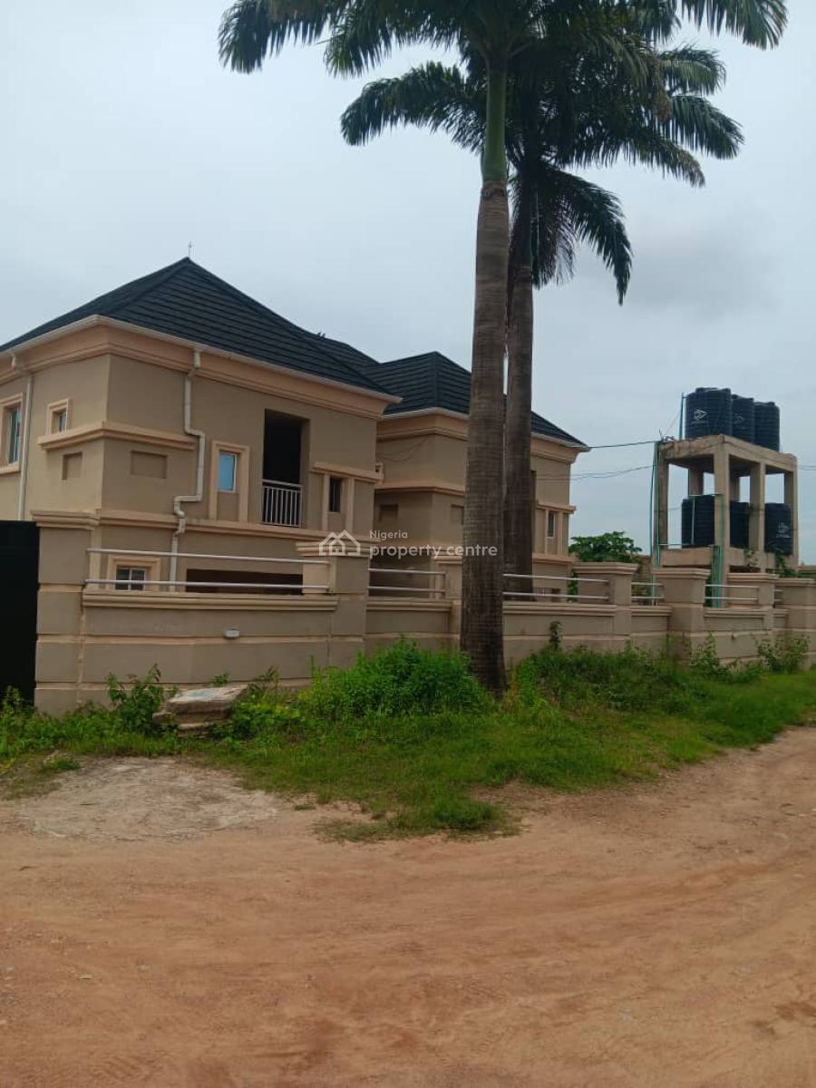 6 Flats of 2 Bedroom Each Just a Plot to The Main Tarred Road, Alafia Estate, Akobo, Ibadan, Oyo, Block of Flats for Sale