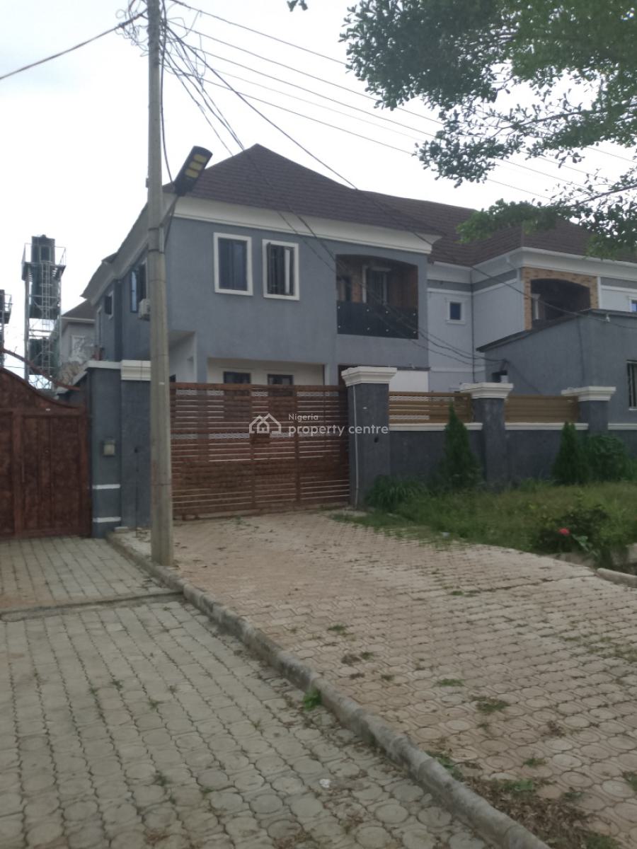 4 Bedroom Semi-detached House with a 2 Bedroom Bq, Manreng Estate, Kafe, Abuja, Semi-detached Duplex for Sale