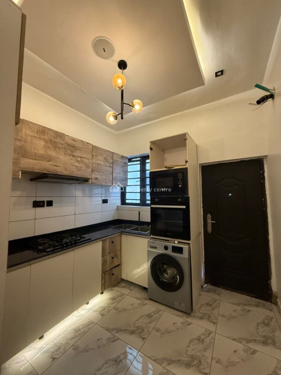 2 Bedroom Duplex Self Compound House in Secured Estate, Lekki Phase 1, Lekki, Lagos, Flat / Apartment Short Let