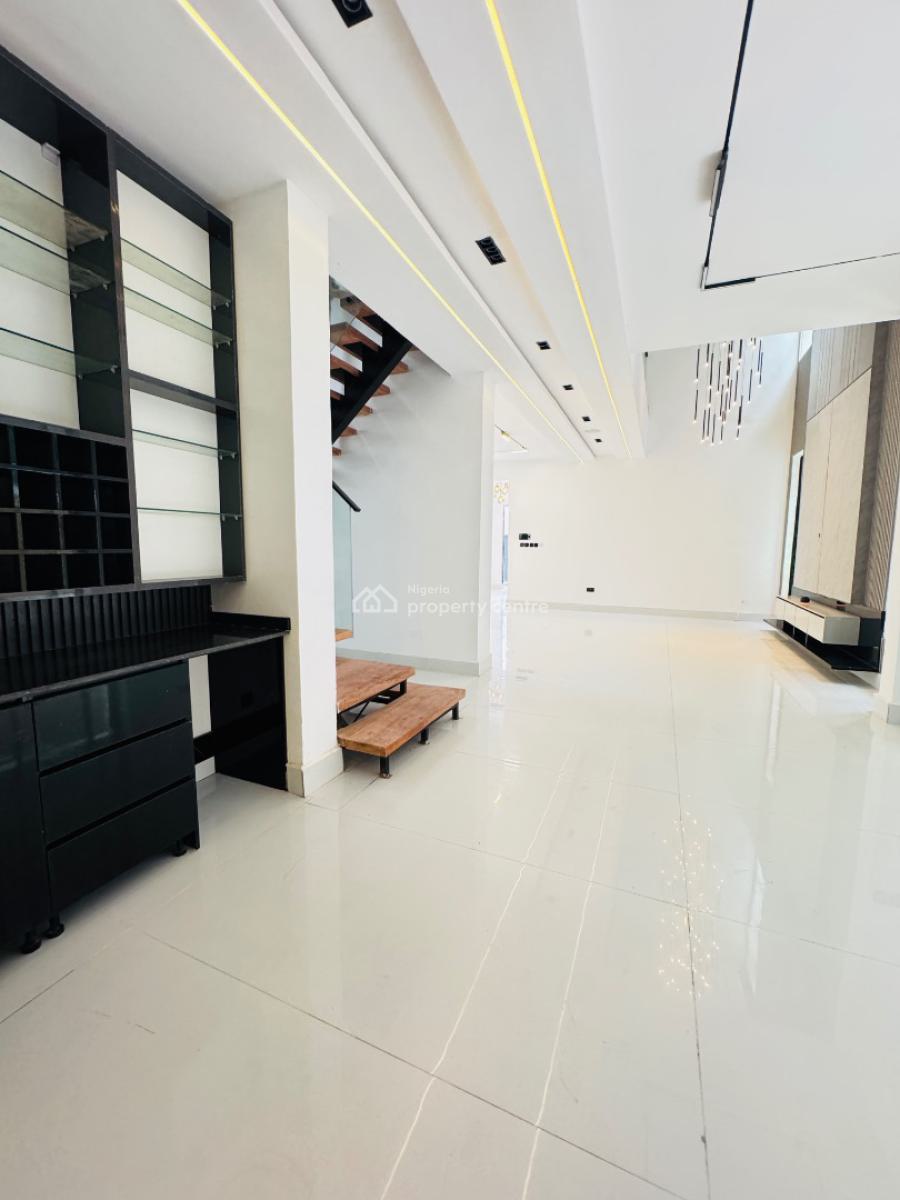 Contemporary 5 Bedroom Detached House + Pool, Lekki Phase 1, Lekki, Lagos, Detached Duplex for Sale