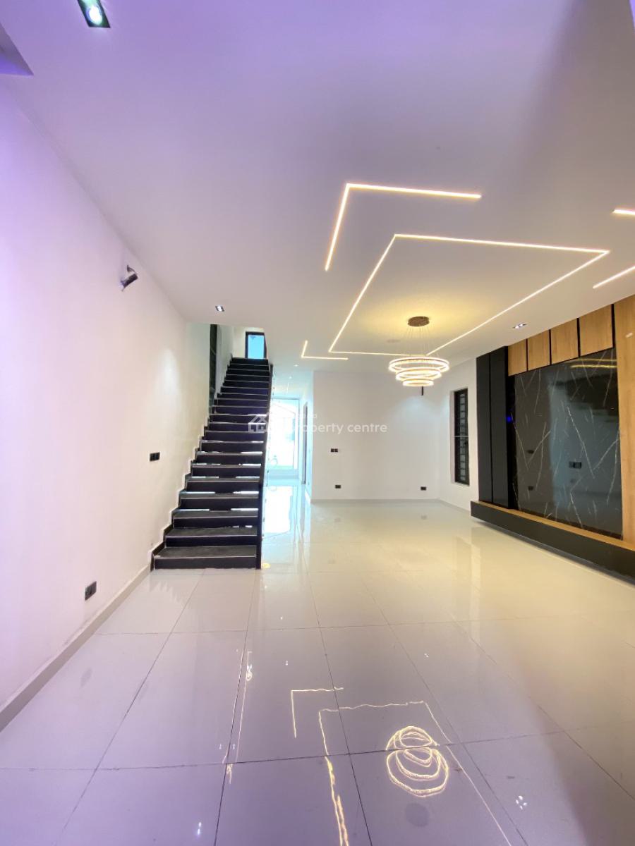 Exquisite 5 Bedroom Fully Detached Duplex with Bq in a Secure Estate, Lekki, Lagos, Detached Duplex for Sale