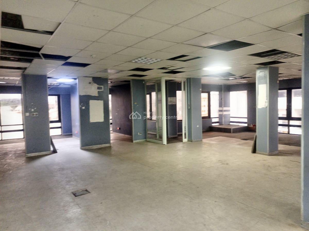 571sqm Office Space Located in a Serene Secured Neighbourhood, Mobolaji Bank Anthony, Ikeja, Lagos, Office Space for Rent
