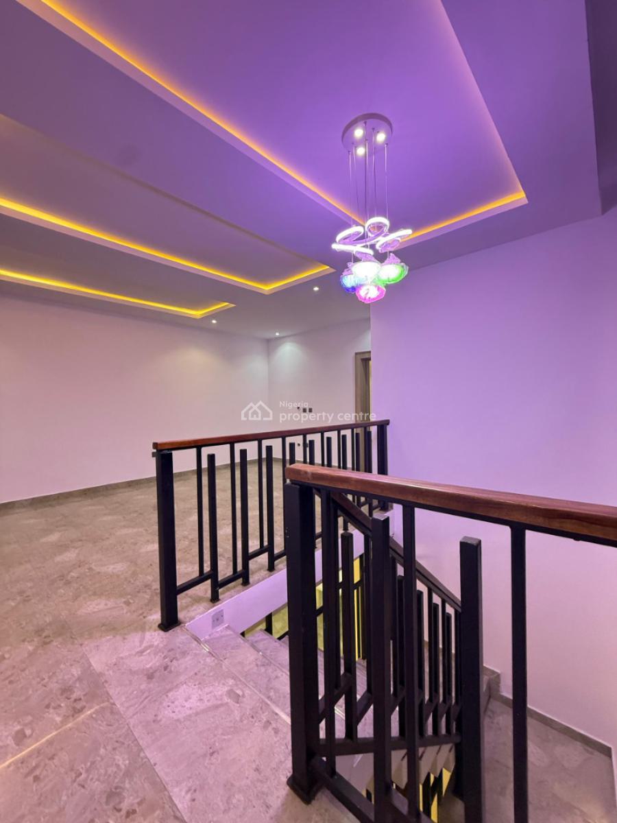 Luxury 4-bedroom Semi-detached Duplex + Family Lounge & Walk-in-closet, Legacy Estate, Kolapo Ishola Gra, Akobo, Ibadan, Oyo, Semi-detached Duplex for Sale
