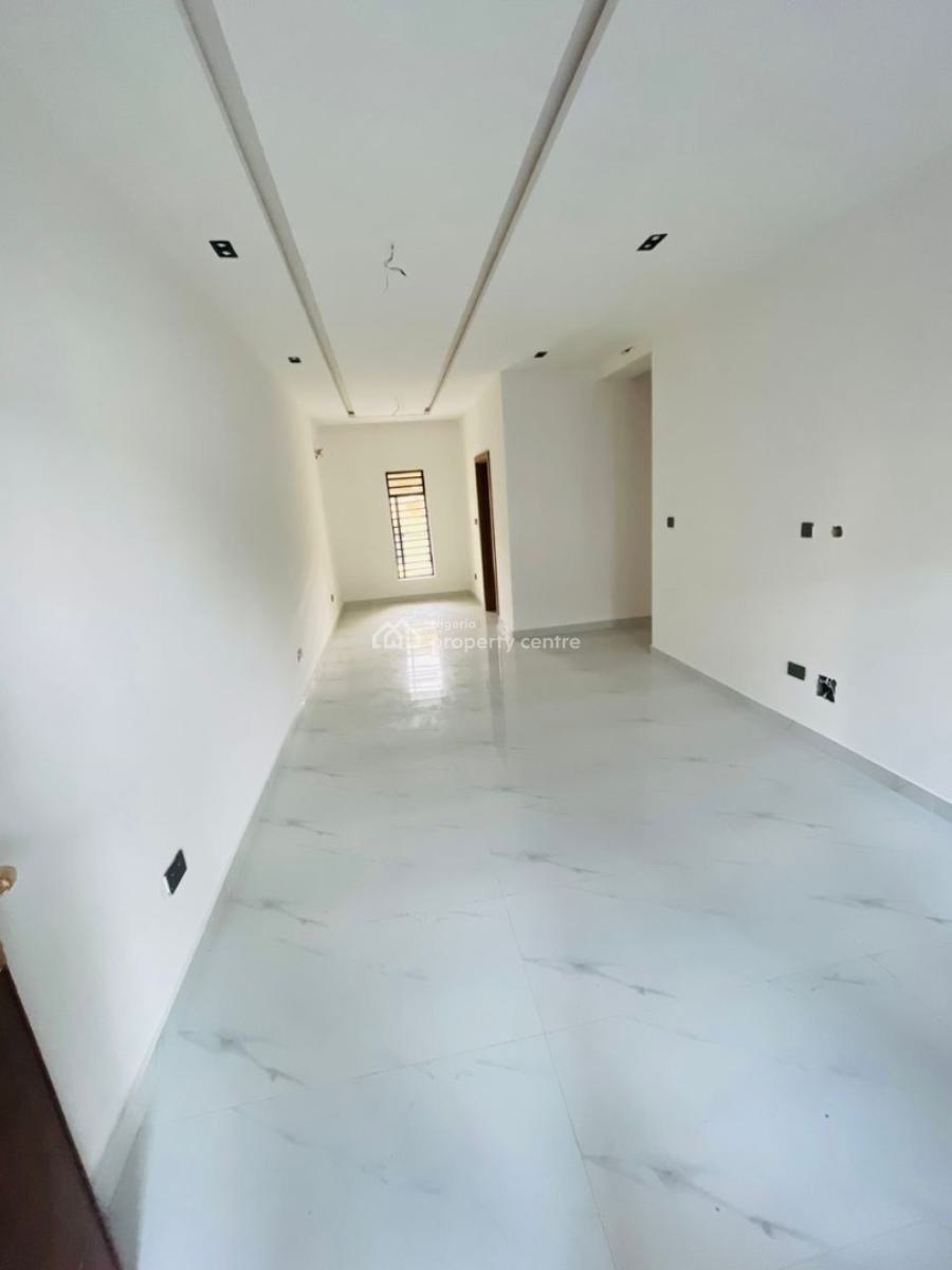 Brand New with Excellent Facilities, Olokonla, Ajah, Lagos, Flat / Apartment for Rent