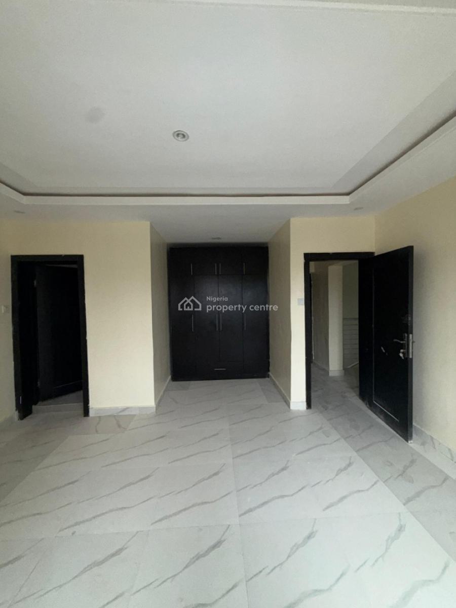 Exquisite 5-bedroom Duplex with 2 Living Rooms, Gym & Study, New Bodija Estate, New Bodija, Ibadan, Oyo, Detached Duplex for Sale