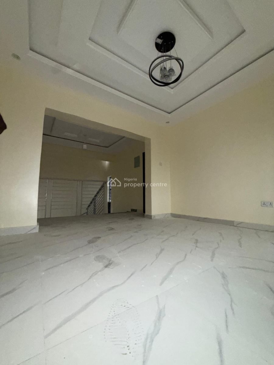 Exquisite 5-bedroom Duplex with 2 Living Rooms, Gym & Study, New Bodija Estate, New Bodija, Ibadan, Oyo, Detached Duplex for Sale