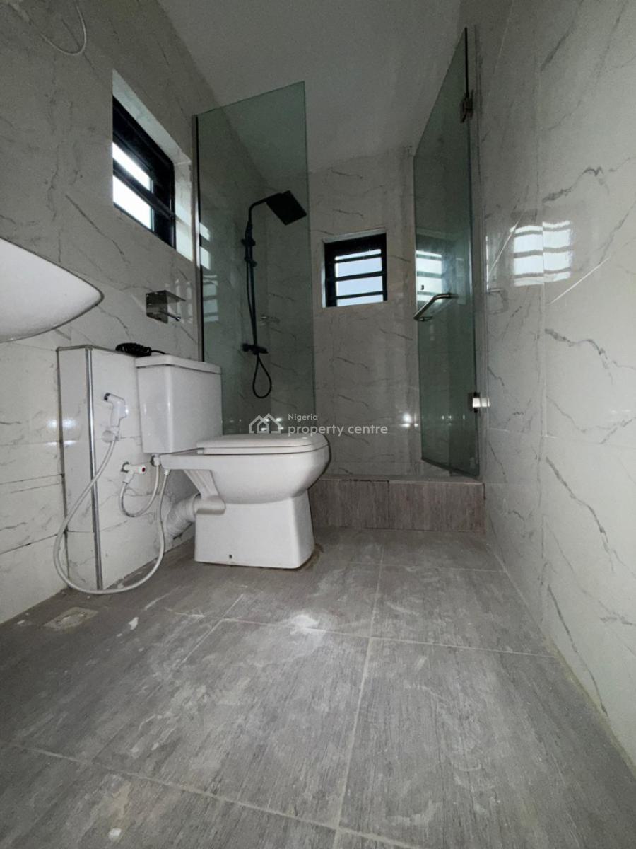 Exquisite 5-bedroom Duplex with 2 Living Rooms, Gym & Study, New Bodija Estate, New Bodija, Ibadan, Oyo, Detached Duplex for Sale
