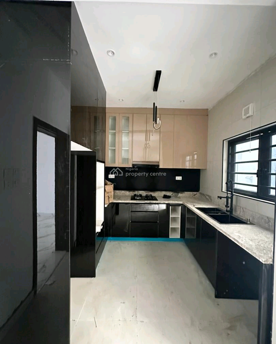 3 Bedroom Terraced Duplex, Ologolo, Lekki, Lagos, Terraced Duplex for Rent