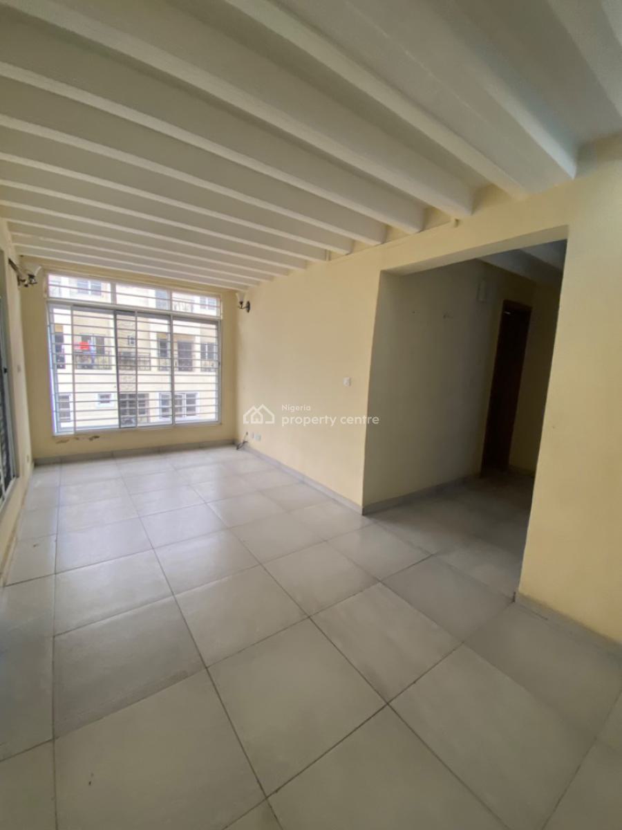 Serviced 2 Bedroom Apartment Upstairs, Oniru, Victoria Island (vi), Lagos, Flat / Apartment for Rent