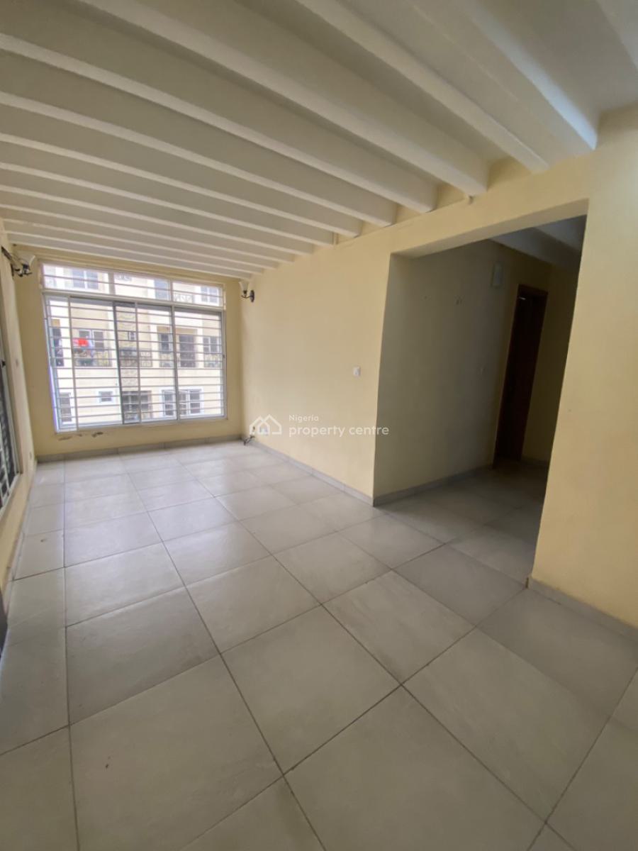 Serviced 2 Bedroom Apartment Upstairs, Oniru, Victoria Island (vi), Lagos, Flat / Apartment for Rent
