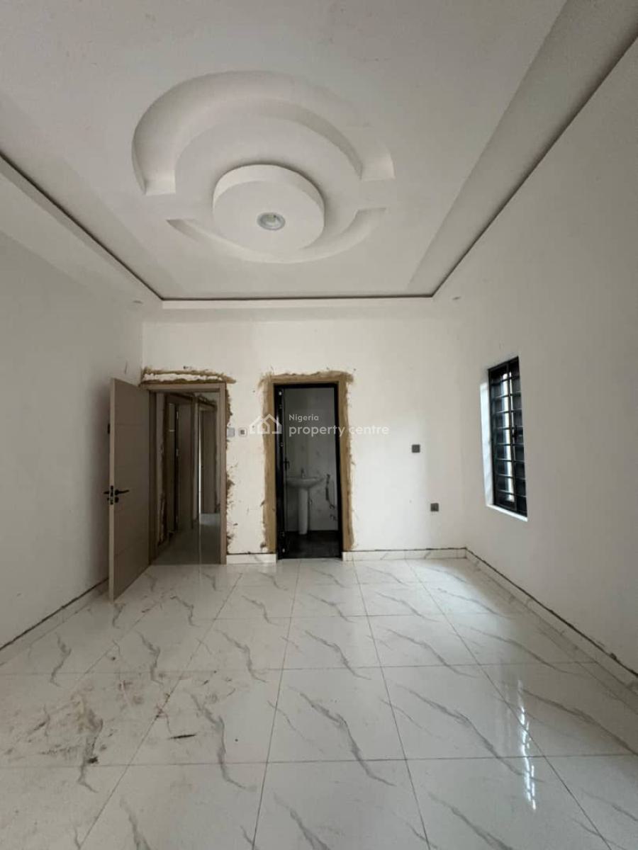 Contemporary 3-bedroom Bungalow + Room & Parlor Bq, Abdul-salam, Akala Way, Akobo, Ibadan, Oyo, Detached Bungalow for Sale