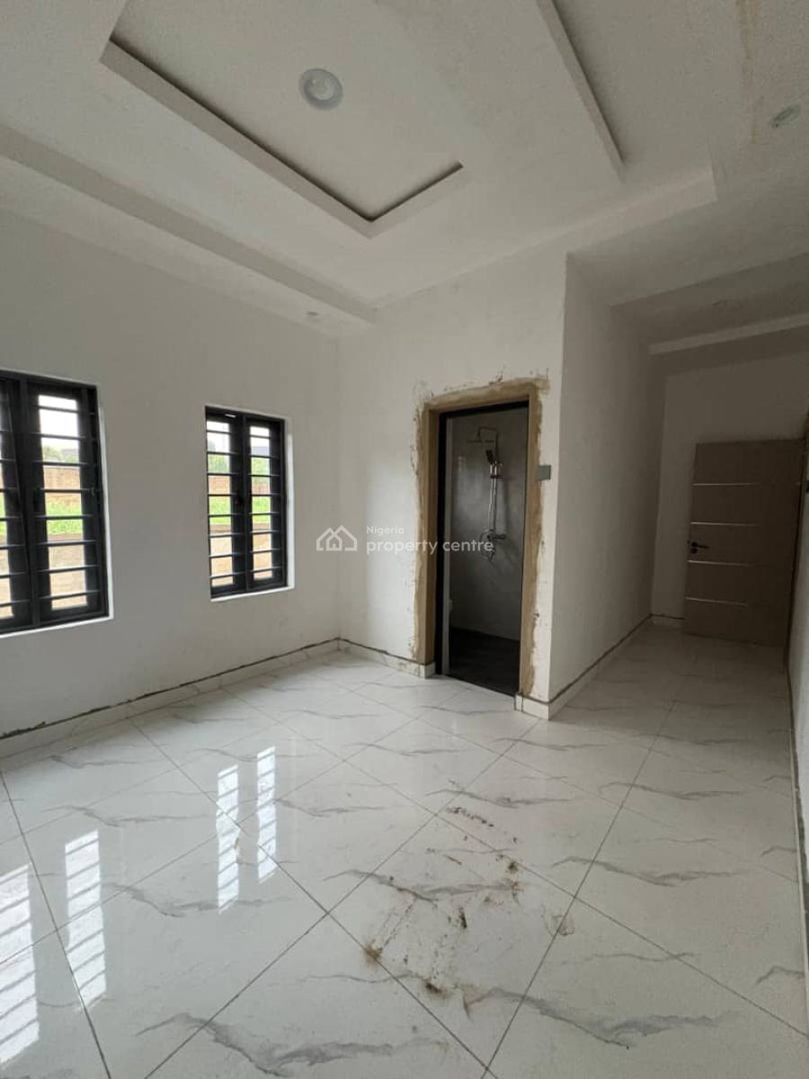 Contemporary 3-bedroom Bungalow + Room & Parlor Bq, Abdul-salam, Akala Way, Akobo, Ibadan, Oyo, Detached Bungalow for Sale