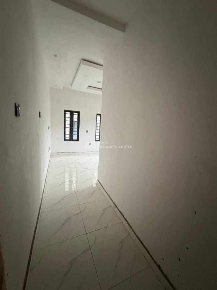 Contemporary 3-bedroom Bungalow + Room & Parlor Bq, Abdul-salam, Akala Way, Akobo, Ibadan, Oyo, Detached Bungalow for Sale