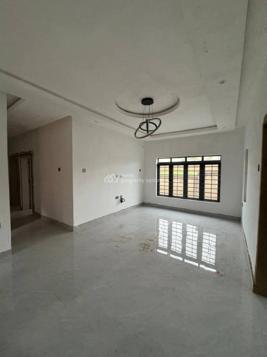 Contemporary 3-bedroom Bungalow + Room & Parlor Bq, Abdul-salam, Akala Way, Akobo, Ibadan, Oyo, Detached Bungalow for Sale