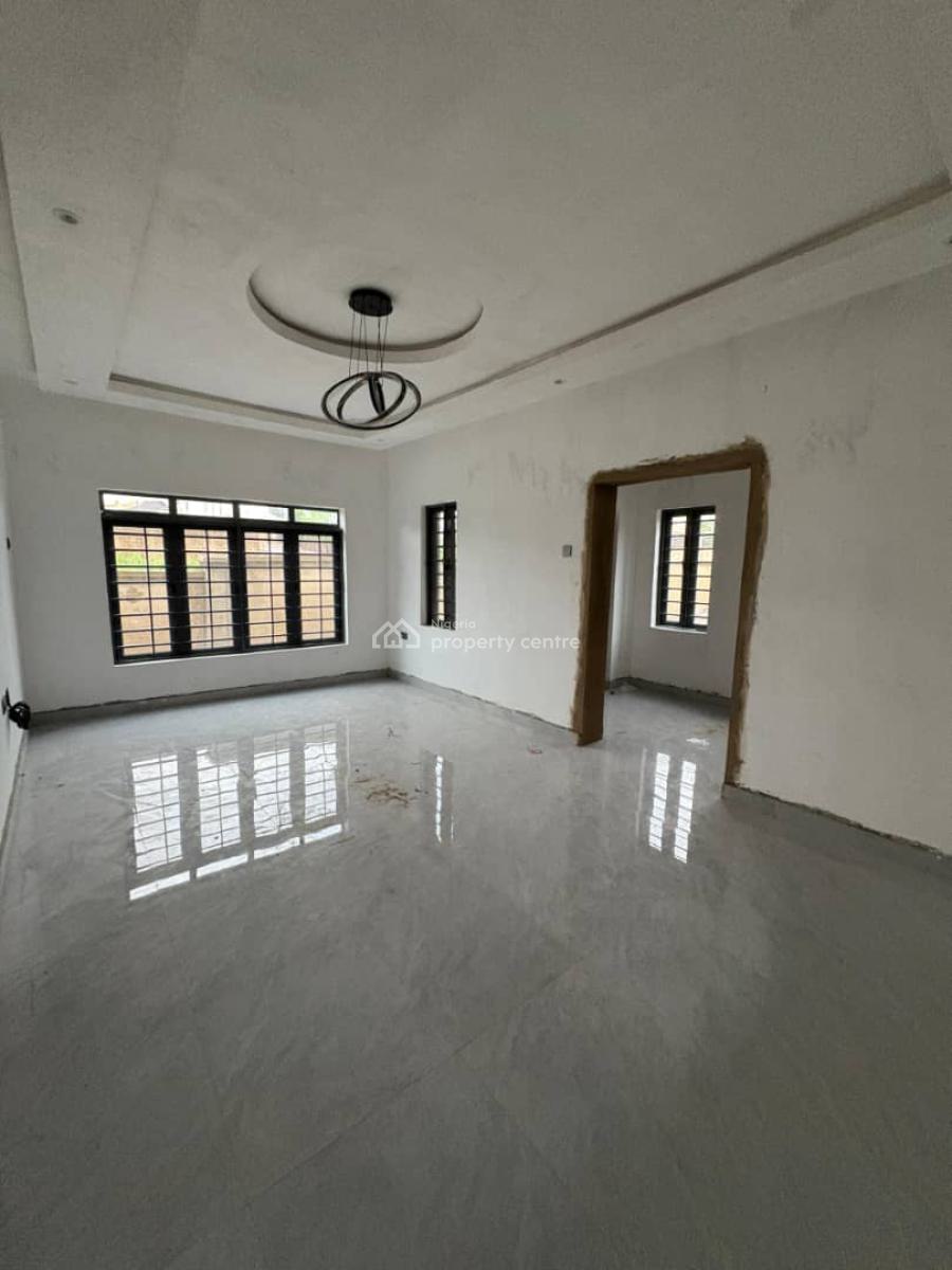 Contemporary 3-bedroom Bungalow + Room & Parlor Bq, Abdul-salam, Akala Way, Akobo, Ibadan, Oyo, Detached Bungalow for Sale