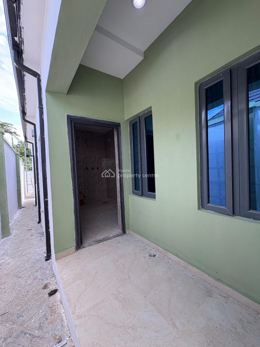 Contemporary 3-bedroom Bungalow + Room & Parlor Bq, Abdul-salam, Akala Way, Akobo, Ibadan, Oyo, Detached Bungalow for Sale