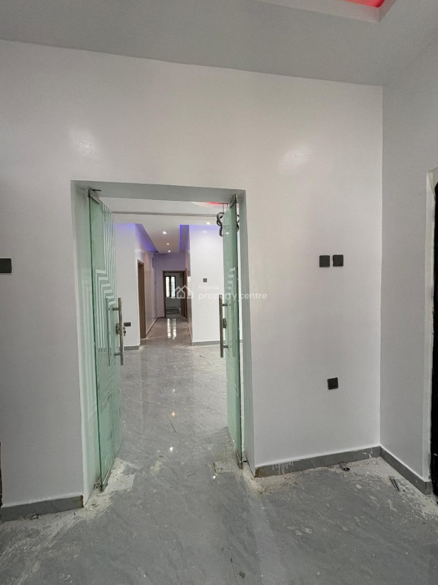 Contemporary 3-bedroom Bungalow + Room & Parlor Bq, Abdul-salam, Akala Way, Akobo, Ibadan, Oyo, Detached Bungalow for Sale