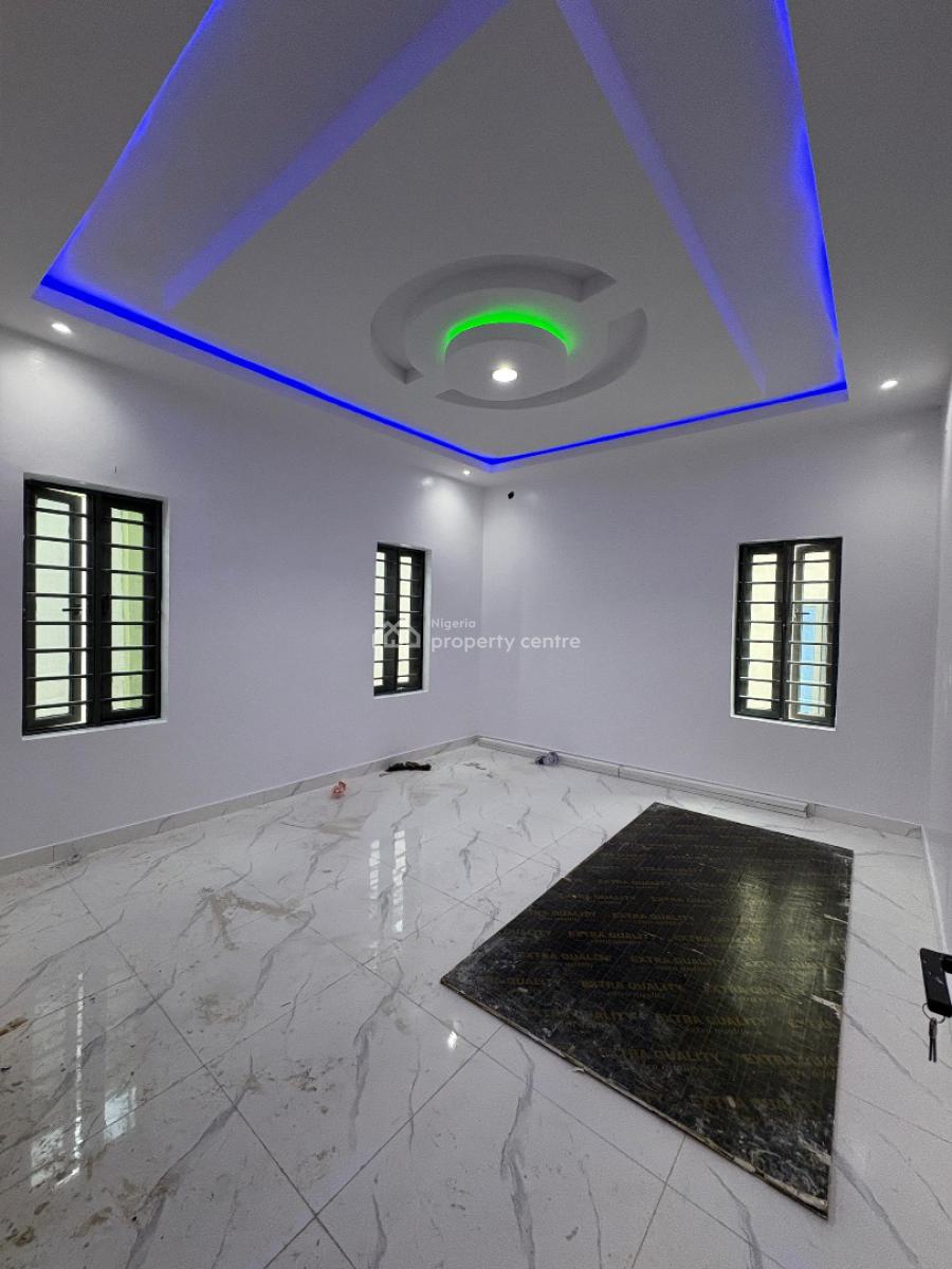 Contemporary 3-bedroom Bungalow + Room & Parlor Bq, Abdul-salam, Akala Way, Akobo, Ibadan, Oyo, Detached Bungalow for Sale