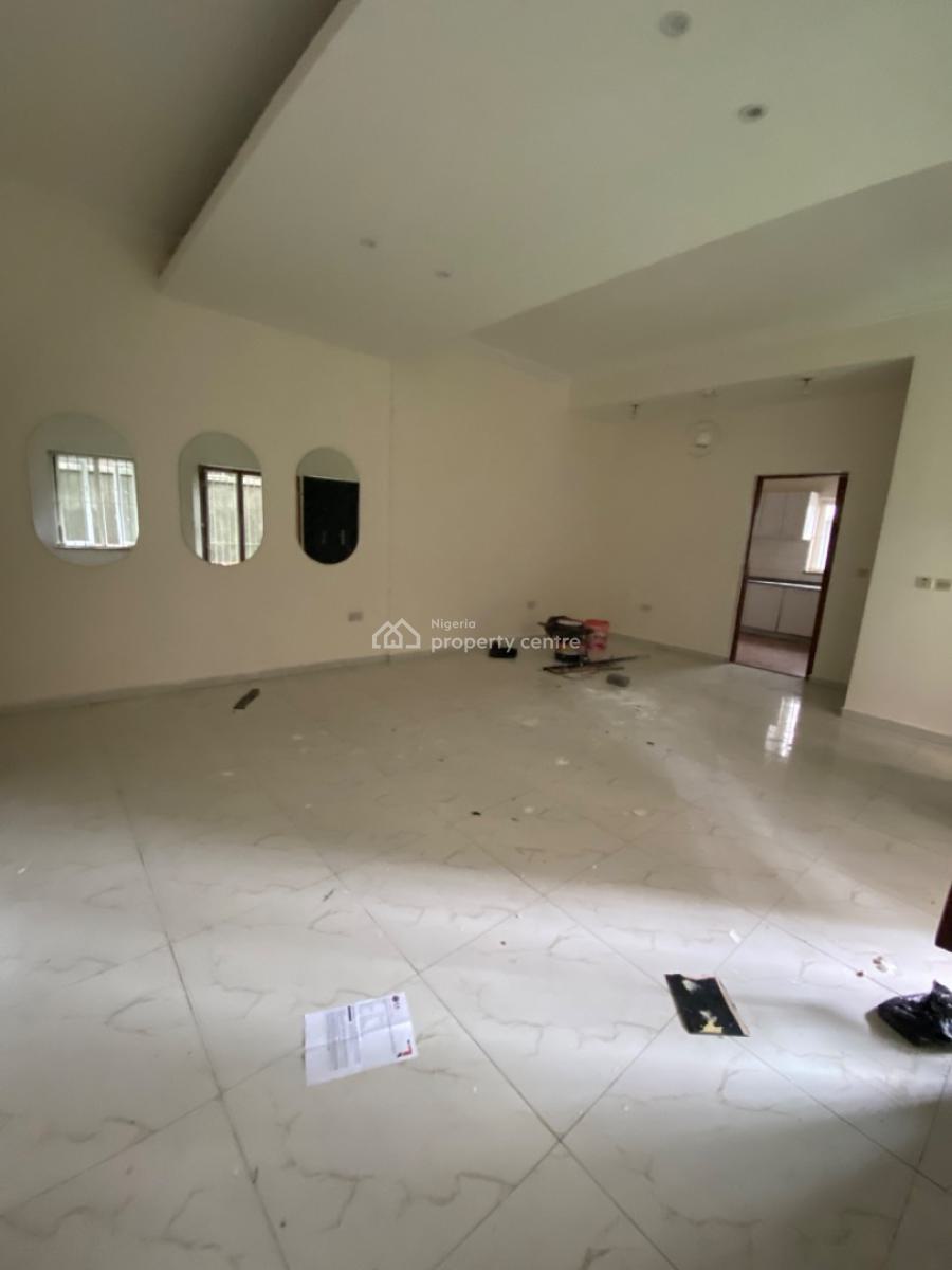 Serviced 2 Bedrooms Apartment with Big Backyard for Sitting Out, Oniru, Victoria Island (vi), Lagos, Flat / Apartment for Rent