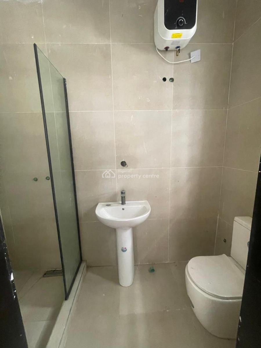 Fully Serviced 4 Bedroom Apartment Plus Bq, Lekki Phase 1, Lekki, Lagos, House for Sale