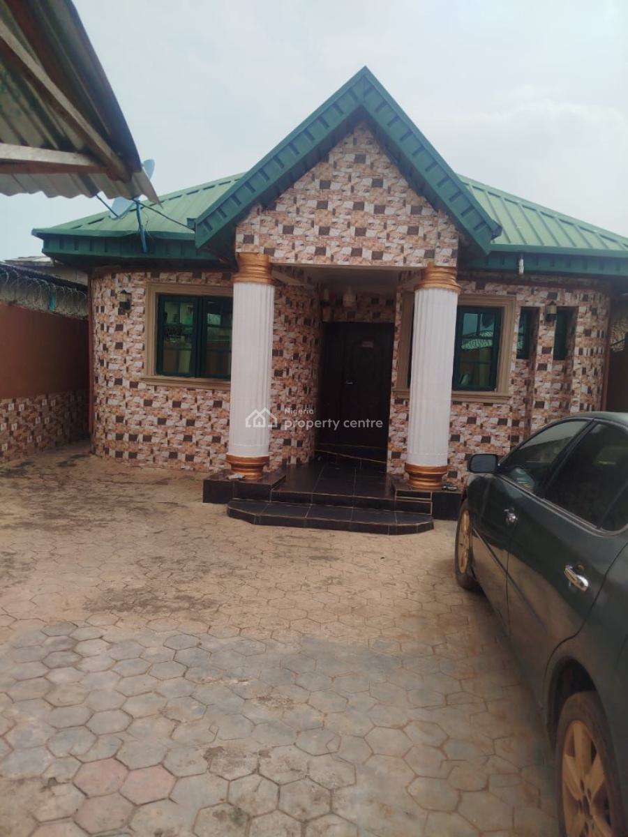 a Decent 4 Bedroom Bungalow, Agric, Igando, Ikotun, Lagos, Detached Bungalow for Sale