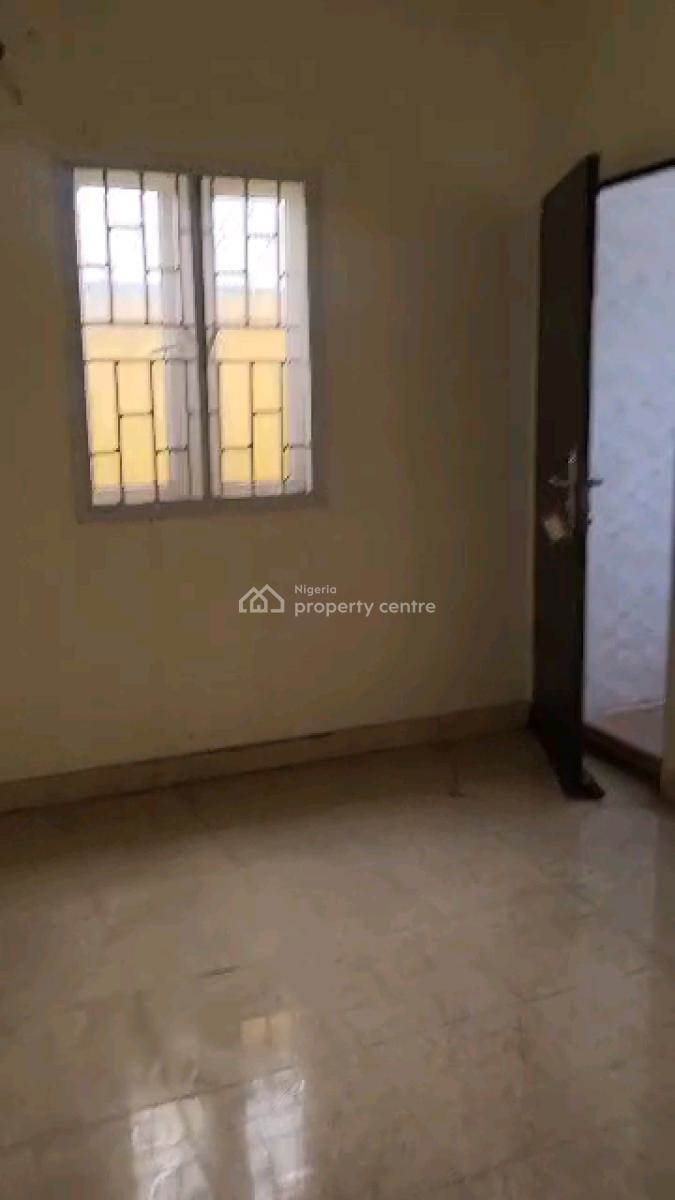 Relatively New Mini Flat with 2toilet, 1bath in a Well Fenced and Gate, Sosanya Street By Micel Hospital, Soluyi, Gbagada, Lagos, Mini Flat (room and Parlour) for Rent