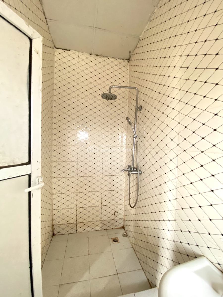 Classic 2 Bedroom Apartment in a Secure Estate, Ajah, Lekki, Lagos, Flat / Apartment for Rent