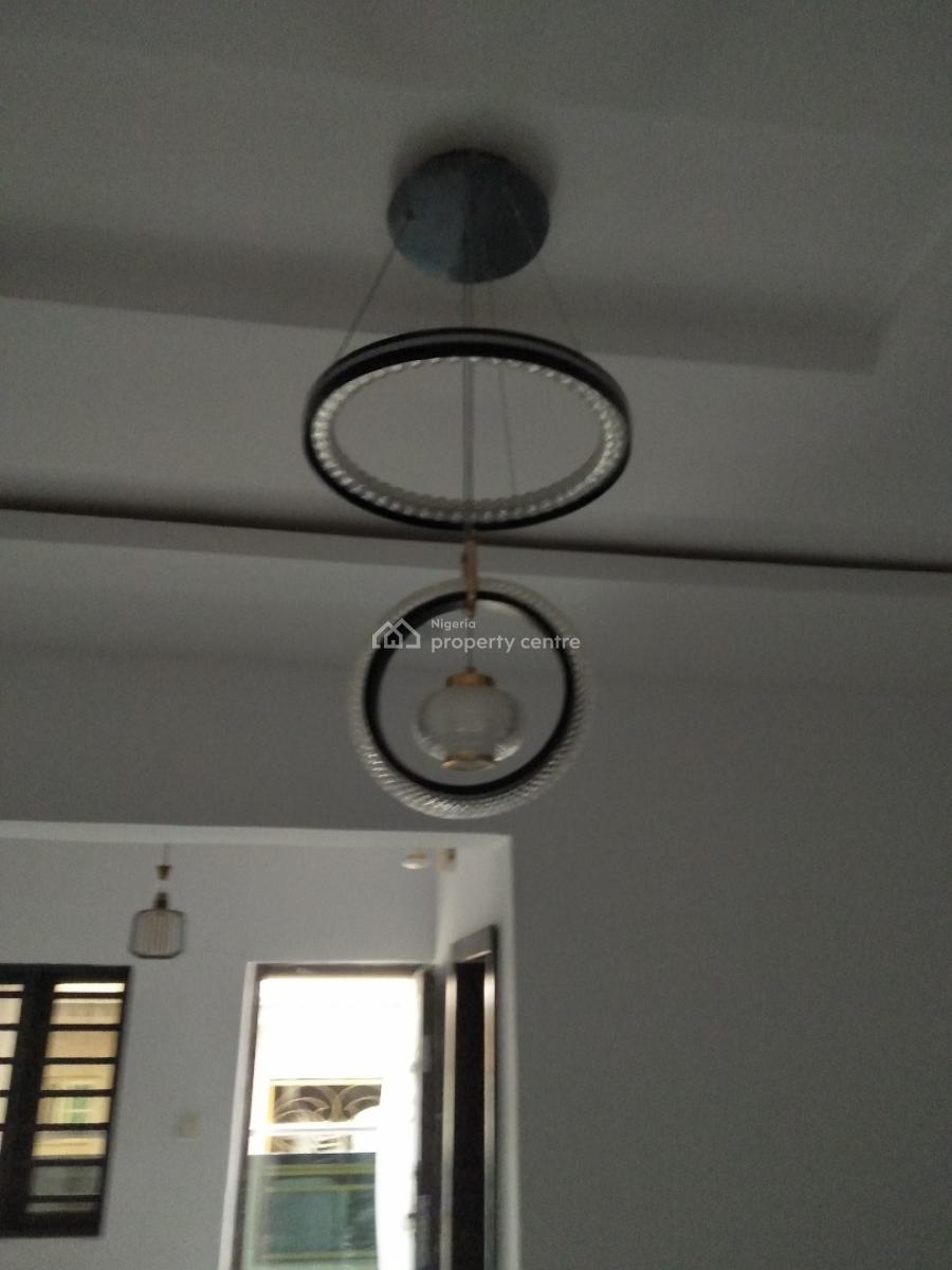 Luxury 2 Bedroom Flat, Solanke Street, Yaba, Lagos, Flat / Apartment for Rent