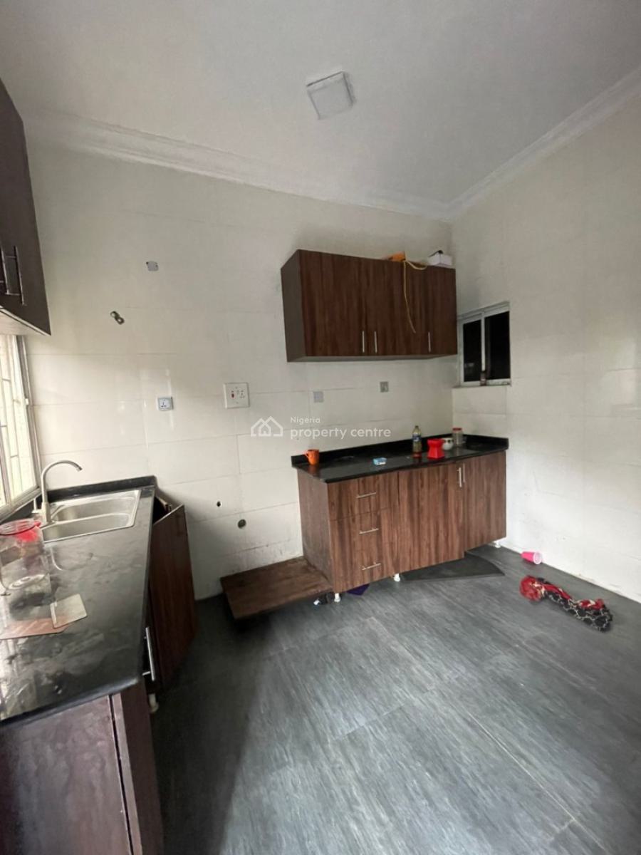Well Maintained 2 Bedroom Duplex, Lakowe Golf, Awoyaya, Ibeju Lekki, Lagos, Terraced Duplex for Rent