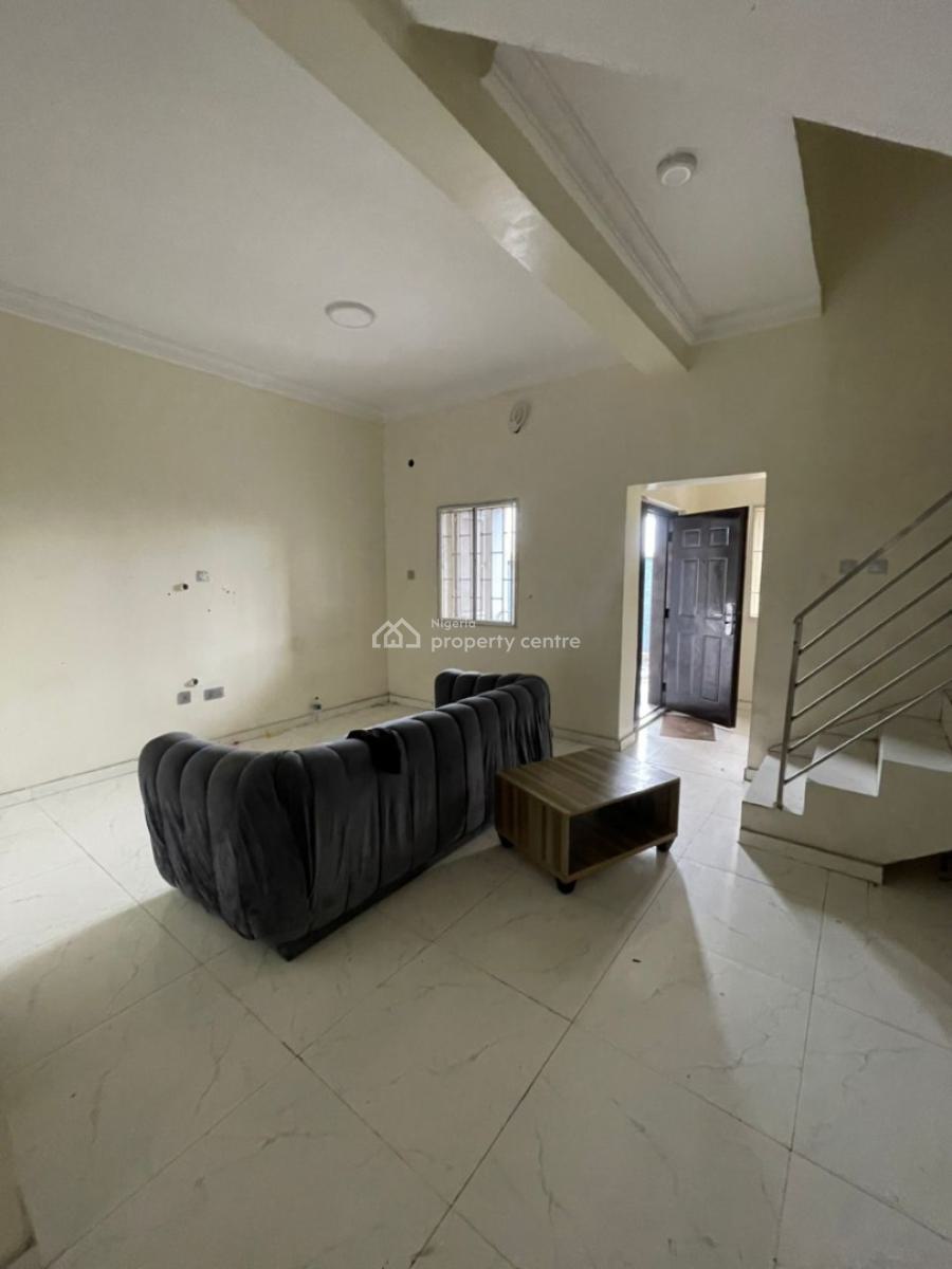 Well Maintained 2 Bedroom Duplex, Lakowe Golf, Awoyaya, Ibeju Lekki, Lagos, Terraced Duplex for Rent