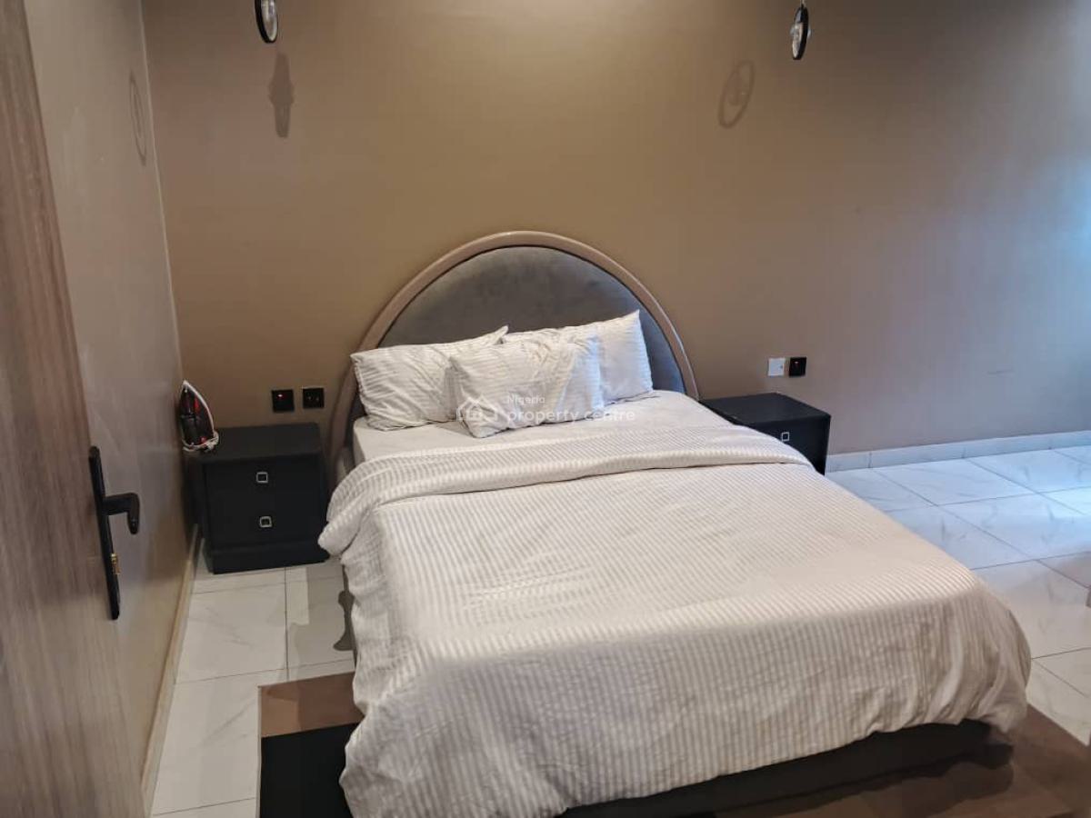 2 Bedroom Apartment, Lekki Phase 1, Lekki, Lagos, Flat / Apartment for Rent