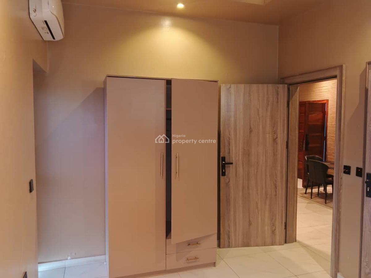 2 Bedroom Apartment, Lekki Phase 1, Lekki, Lagos, Flat / Apartment for Rent