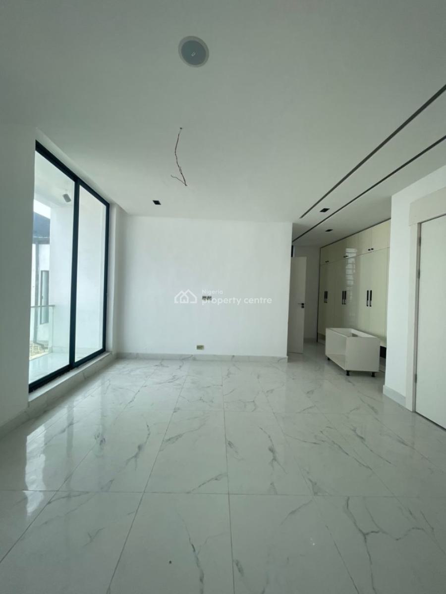 Luxurious 5 Bedroom Fully Detached Duplex with Cinema, Rooftop Terrace, Chevron, Lekki, Lagos, Block of Flats for Sale