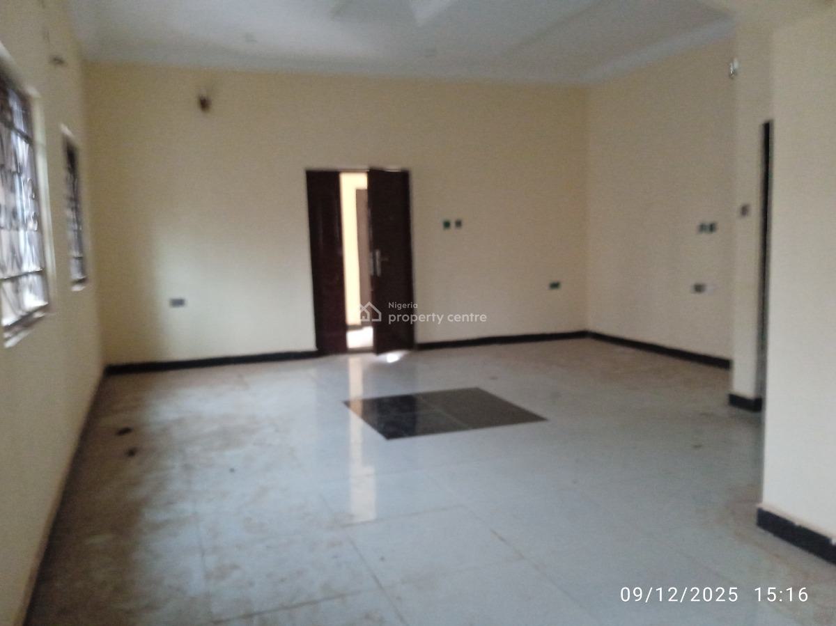 Spacious 4 Bedroom Bungalow, Gwarinpa Extension (estate), Gwarinpa, Abuja, Detached Bungalow for Rent