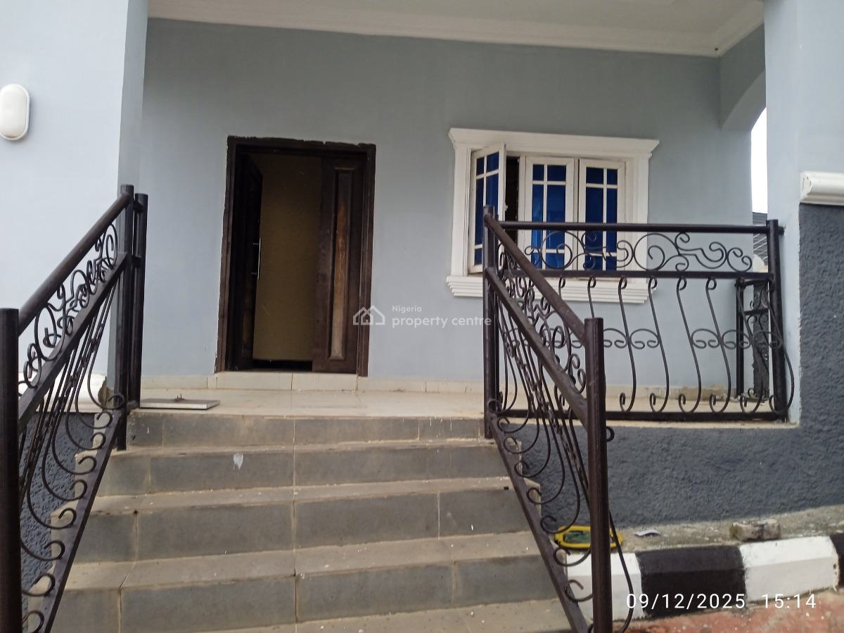 Spacious 4 Bedroom Bungalow, Gwarinpa Extension (estate), Gwarinpa, Abuja, Detached Bungalow for Rent
