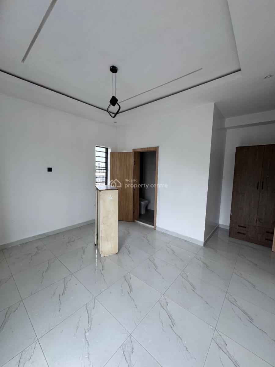 Brand New 2 Bedroom Apartment, Ologolo, Lekki, Lagos, Flat / Apartment for Rent